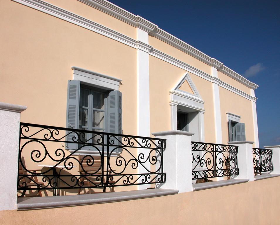 Donna'S House Santorini Hotel Pýrgos Екстериор снимка